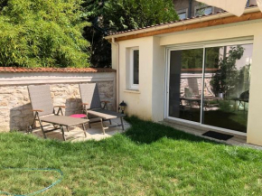 studio maisonnette avec jardin